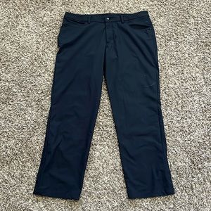 Lululemon Commissioner black pant mens 38 x 31